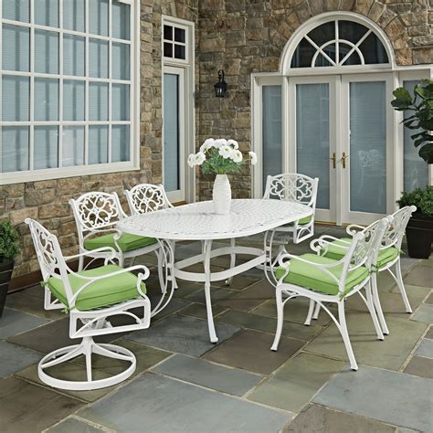 garden white furniture